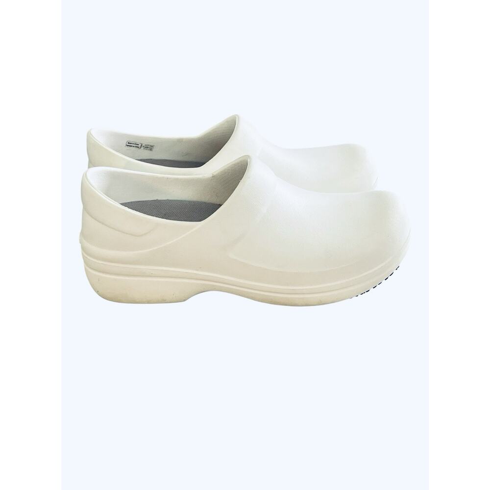 Crocs Neria Pro II Clogs Womens 8 M Slip Resistant Nurse Shoes Vegan Lightweight - Picture 2 of 16